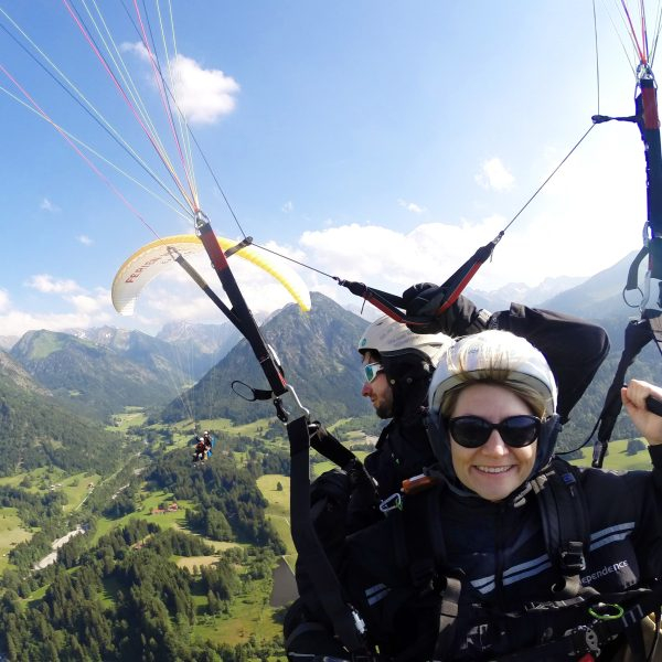 Kopie von Glueck-vogelfrei-tandemfliegen