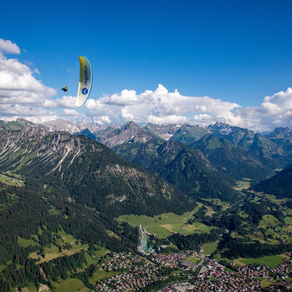 Kopie von tandemfluege_ueber_oberstdorf2560