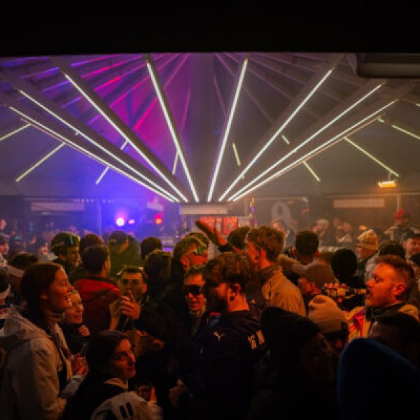 Opening-25_26-Plattform-342-600x400