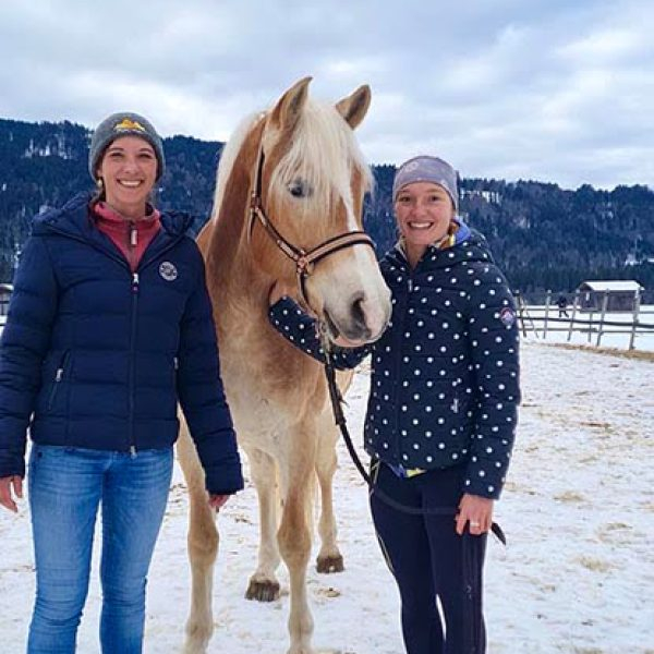 Pferdegestuetztes-Coaching-2-mit-Katharina-Althaus-Olympis-che-Spiele-Beijing-2022-