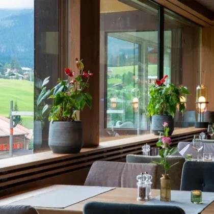 wkdv6uqp.restaurant-bar-640w