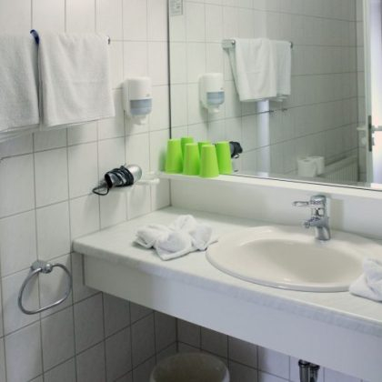 zimmer_neu7small-2-768x509